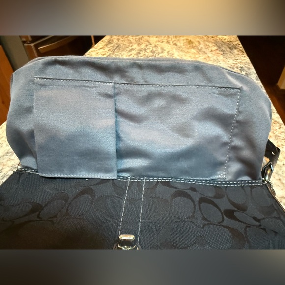 Coach Shoulder Signature Handbag/Purse with Dust bag! EUC. . - Picture 12 of 16